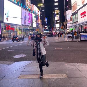 Meet your Posher, Ingrid